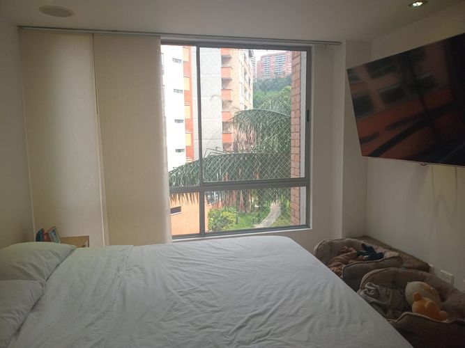 Apartamento de 3 alcobas en arriendo en Loma Del Esmeraldal, Envigado, 93 m² · foto 12 de 19
