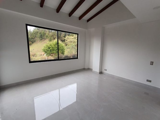 Casa de 4 alcobas en venta en El Retiro, 169 m² · foto 7 de 24