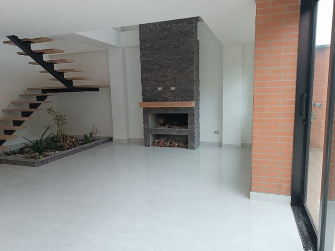 Casa de 4 alcobas en venta en El Retiro, 169 m² · foto 16 de 24