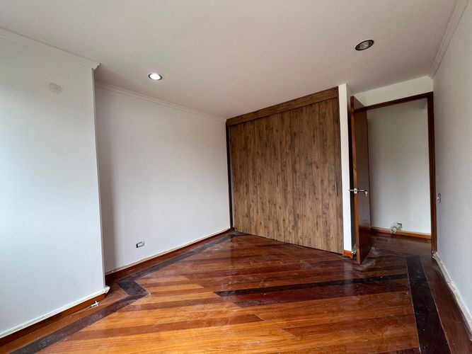 Apartamento de 3 alcobas en arriendo en Los Balsos, Medellín, 115 m² · foto 10 de 16