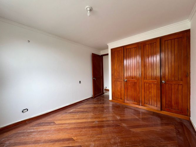 Apartamento de 3 alcobas en arriendo en Los Balsos, Medellín, 115 m² · foto 12 de 16
