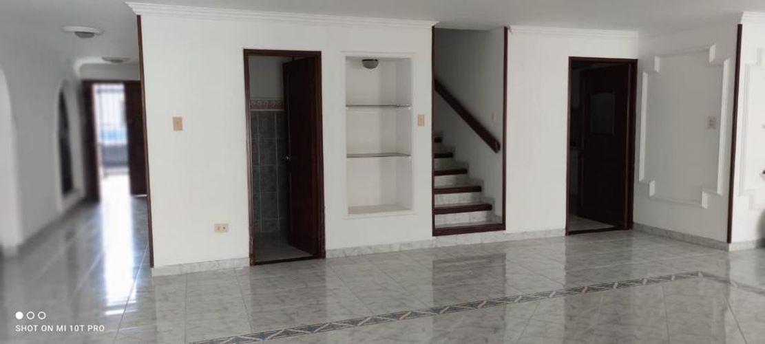 Casa de 5 alcobas en venta en Pance, Cali, 350 m² · foto 11 de 18