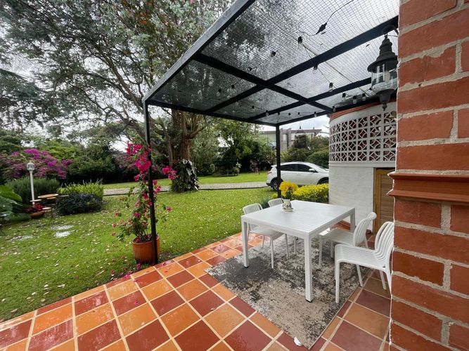 Casa de 4 alcobas en venta en Llano Grande, Rionegro, 260 m² · foto 4 de 24