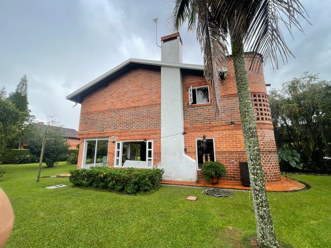 Casa de 4 alcobas en venta en Llano Grande, Rionegro, 260 m² · foto 12 de 24