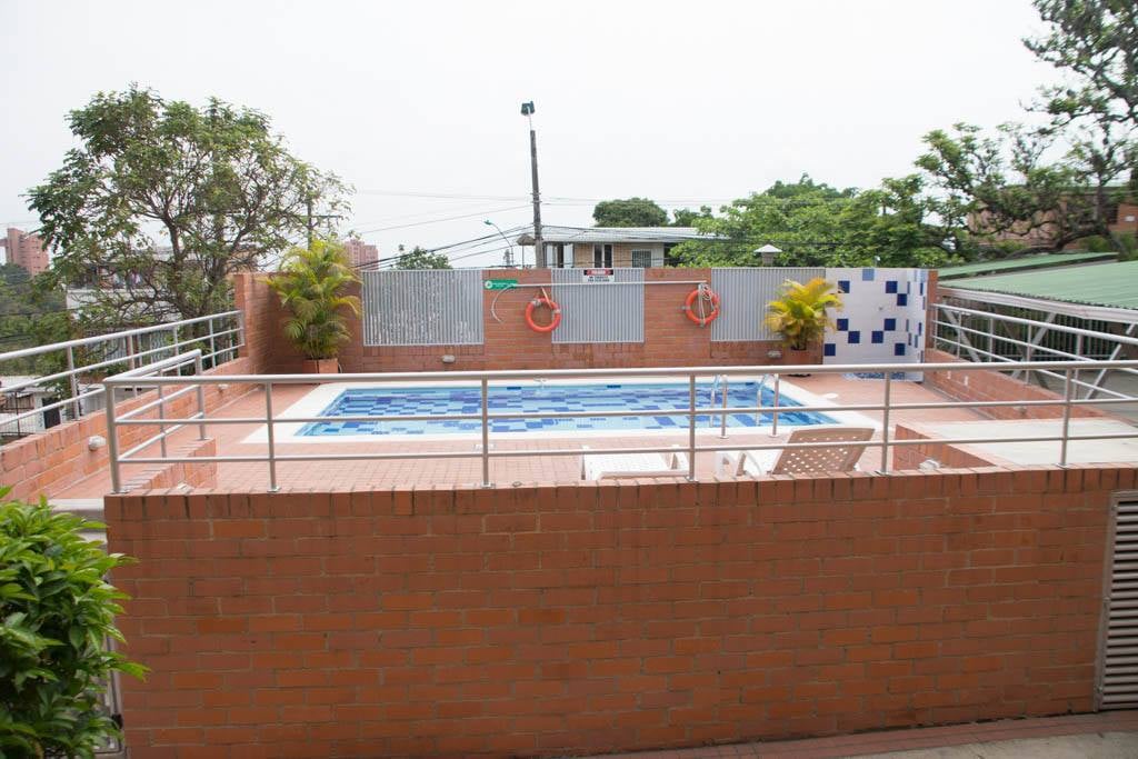 Apartamento en venta en Bellavista, Cali · foto 2 de 16