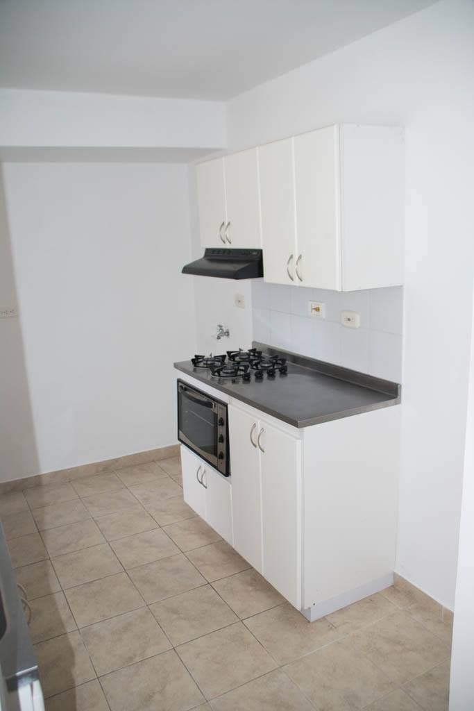 Apartamento en venta en Bellavista, Cali · foto 8 de 16