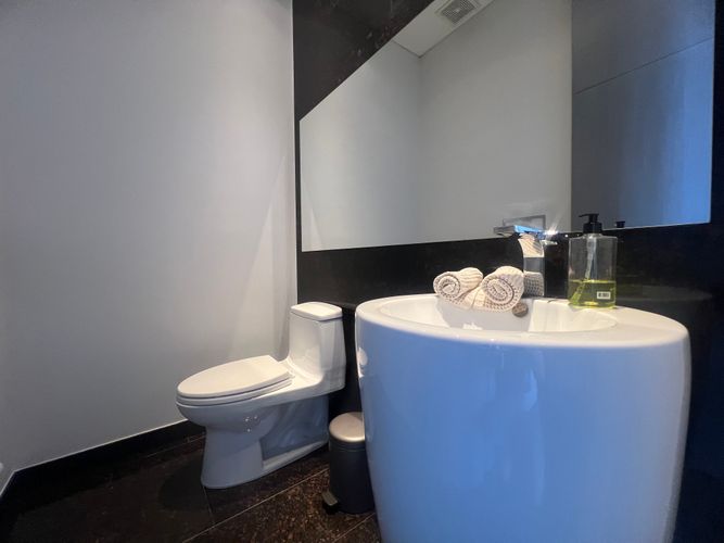 Apartamento de 2 alcobas en venta en Chico, Bogotá, 190 m² · foto 10 de 23