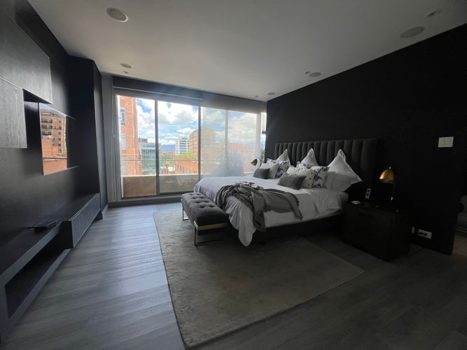 Apartamento de 2 alcobas en venta en Chico, Bogotá, 190 m² · foto 11 de 23