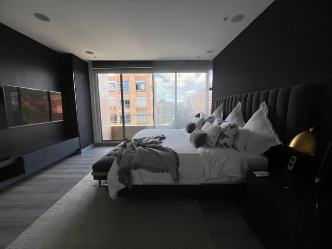 Apartamento de 2 alcobas en venta en Chico, Bogotá, 190 m² · foto 13 de 23