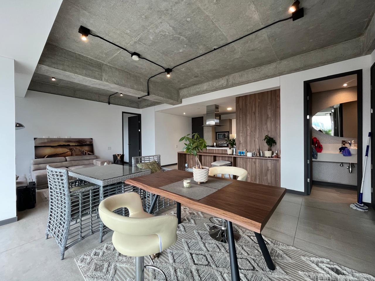 Apartamento en arriendo en El Poblado, Medellín · foto 4 de 16