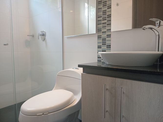 Apartamento de 3 alcobas en venta en El Poblado, Medellín, 146 m² · foto 16 de 18