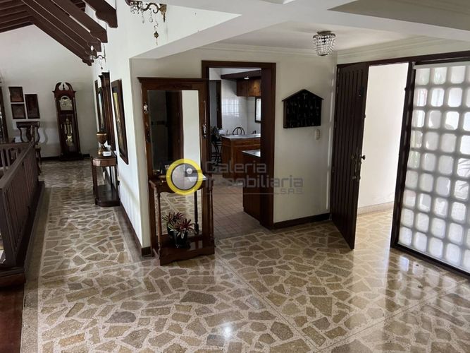 Casa de 4 alcobas en venta en Cabecera Del Llano, Bucaramanga, 342 m² · foto 18 de 24