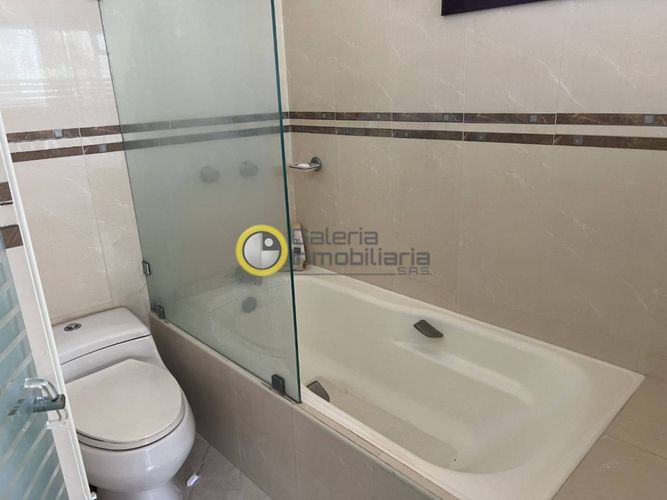 Casa de 4 alcobas en venta en Cabecera Del Llano, Bucaramanga, 342 m² · foto 22 de 24