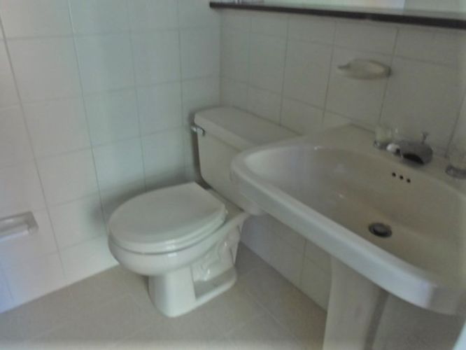 Oficina en arriendo en El Poblado, Medellín, 54 m² · foto 7 de 8