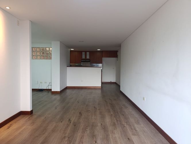 Apartamento de 2 alcobas en arriendo en El Poblado, Medellín, 82 m² · foto 4 de 16
