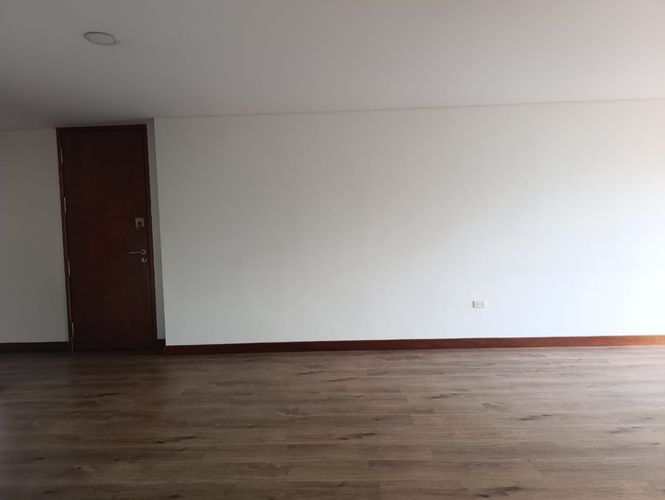 Apartamento de 2 alcobas en arriendo en El Poblado, Medellín, 82 m² · foto 8 de 16