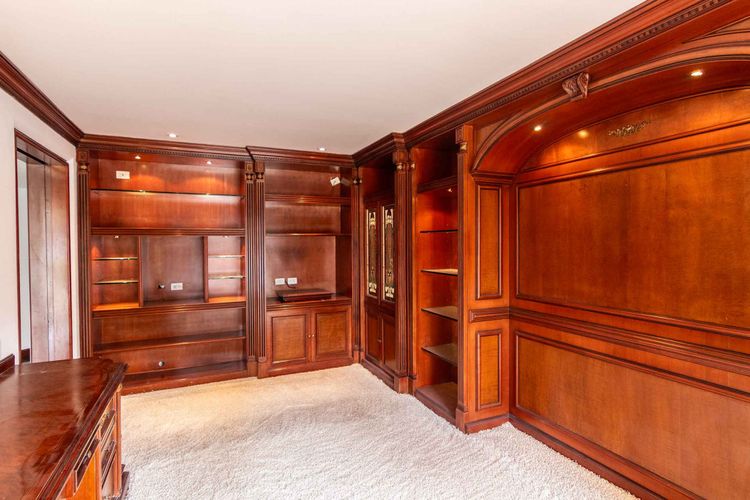 Apartamento de 3 alcobas en venta en Chico Norte, Bogotá, 250 m² · foto 7 de 19
