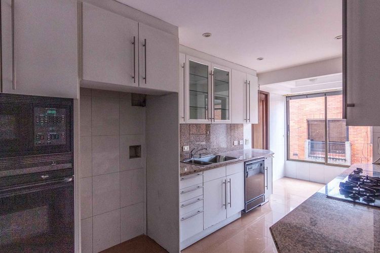 Apartamento de 3 alcobas en venta en Chico Norte, Bogotá, 250 m² · foto 19 de 19