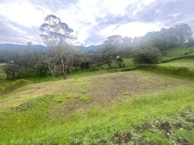Lote en venta en Los Salados, El Retiro, 2228 m² · foto 3 de 12