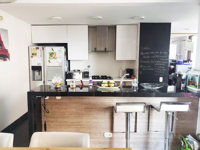 Apartamento de 3 alcobas en arriendo en El Poblado, Medellín, 157 m² · foto 9 de 20