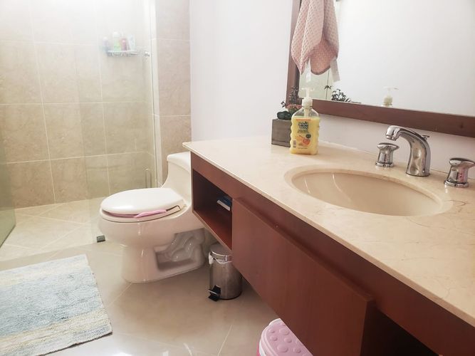Apartamento de 3 alcobas en arriendo en El Poblado, Medellín, 157 m² · foto 19 de 20