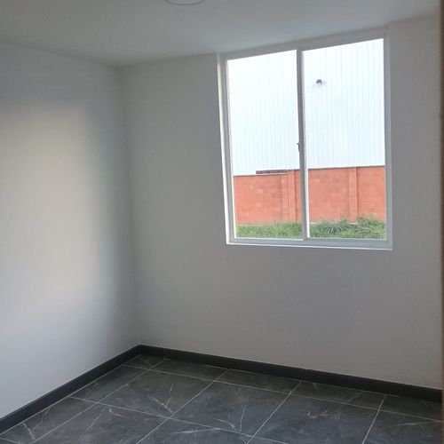 Apartamento de 2 alcobas en venta en Arroyohondo, Yumbo, 63 m² · foto 12 de 18
