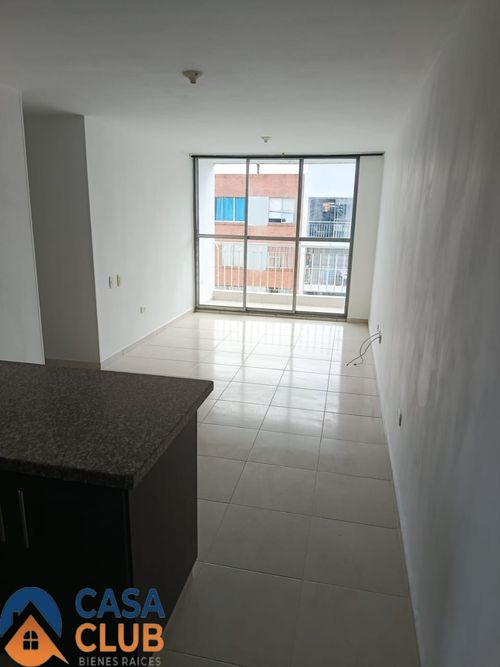 Apartamento de 3 alcobas en venta en Reserva De La Loma, Piedecuesta, 66 m² · foto 3 de 12