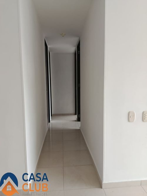 Apartamento de 3 alcobas en venta en Reserva De La Loma, Piedecuesta, 66 m² · foto 5 de 12