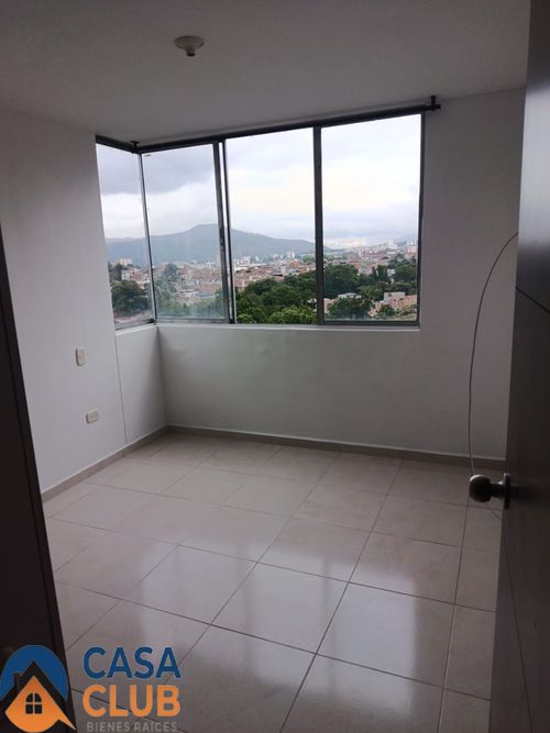 Apartamento de 3 alcobas en venta en Reserva De La Loma, Piedecuesta, 66 m² · foto 6 de 12