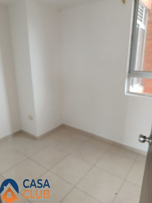 Apartamento de 3 alcobas en venta en Reserva De La Loma, Piedecuesta, 66 m² · foto 11 de 12