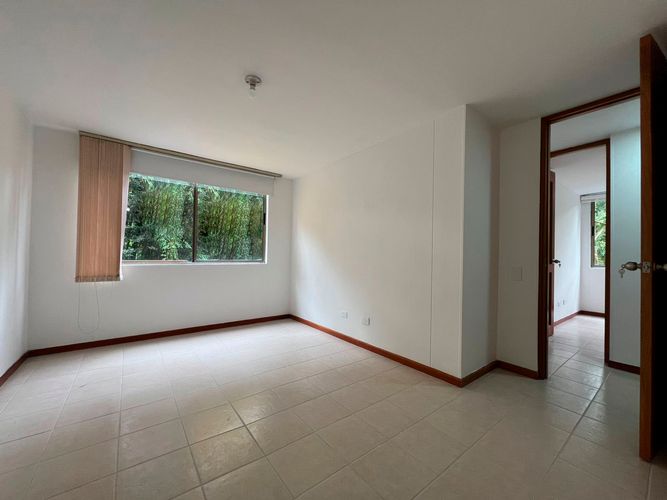 Apartamento de 3 alcobas en arriendo en Camino Verde, Envigado, 90 m² · foto 9 de 19