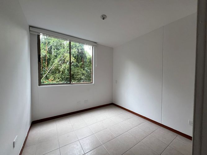 Apartamento de 3 alcobas en arriendo en Camino Verde, Envigado, 90 m² · foto 11 de 19