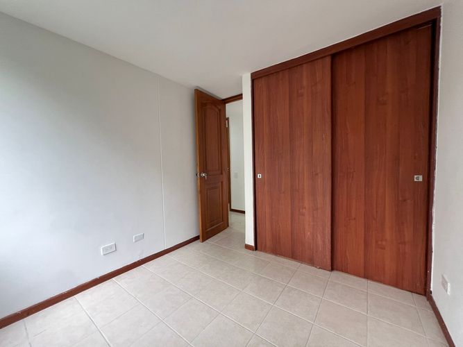 Apartamento de 3 alcobas en arriendo en Camino Verde, Envigado, 90 m² · foto 14 de 19