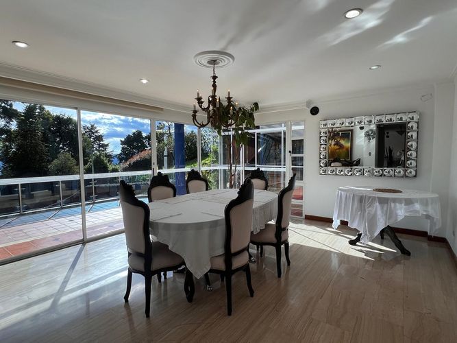 Casa de 3 alcobas en venta en El Poblado, Medellín, 455 m² · foto 7 de 20