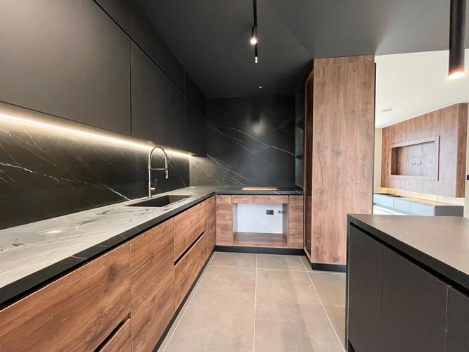 Apartamento de 3 alcobas en venta en El Poblado, Medellín, 209 m² · foto 8 de 20