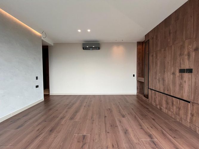 Apartamento de 3 alcobas en venta en El Poblado, Medellín, 209 m² · foto 15 de 20
