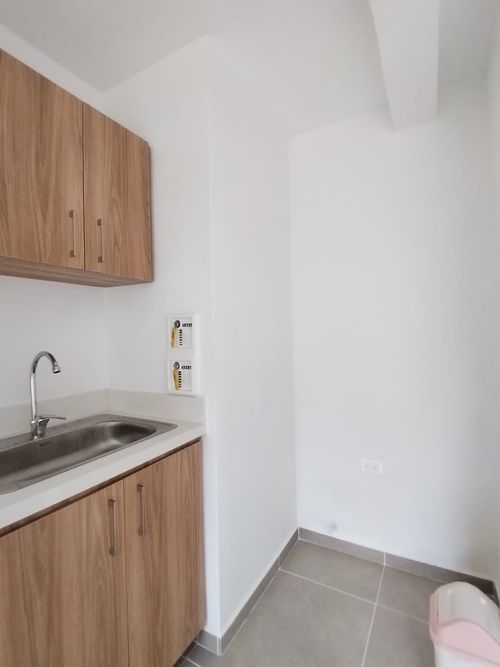Apartamento de 2 alcobas en venta en Cuchillas De San Jose, Rionegro, 64 m² · foto 7 de 21