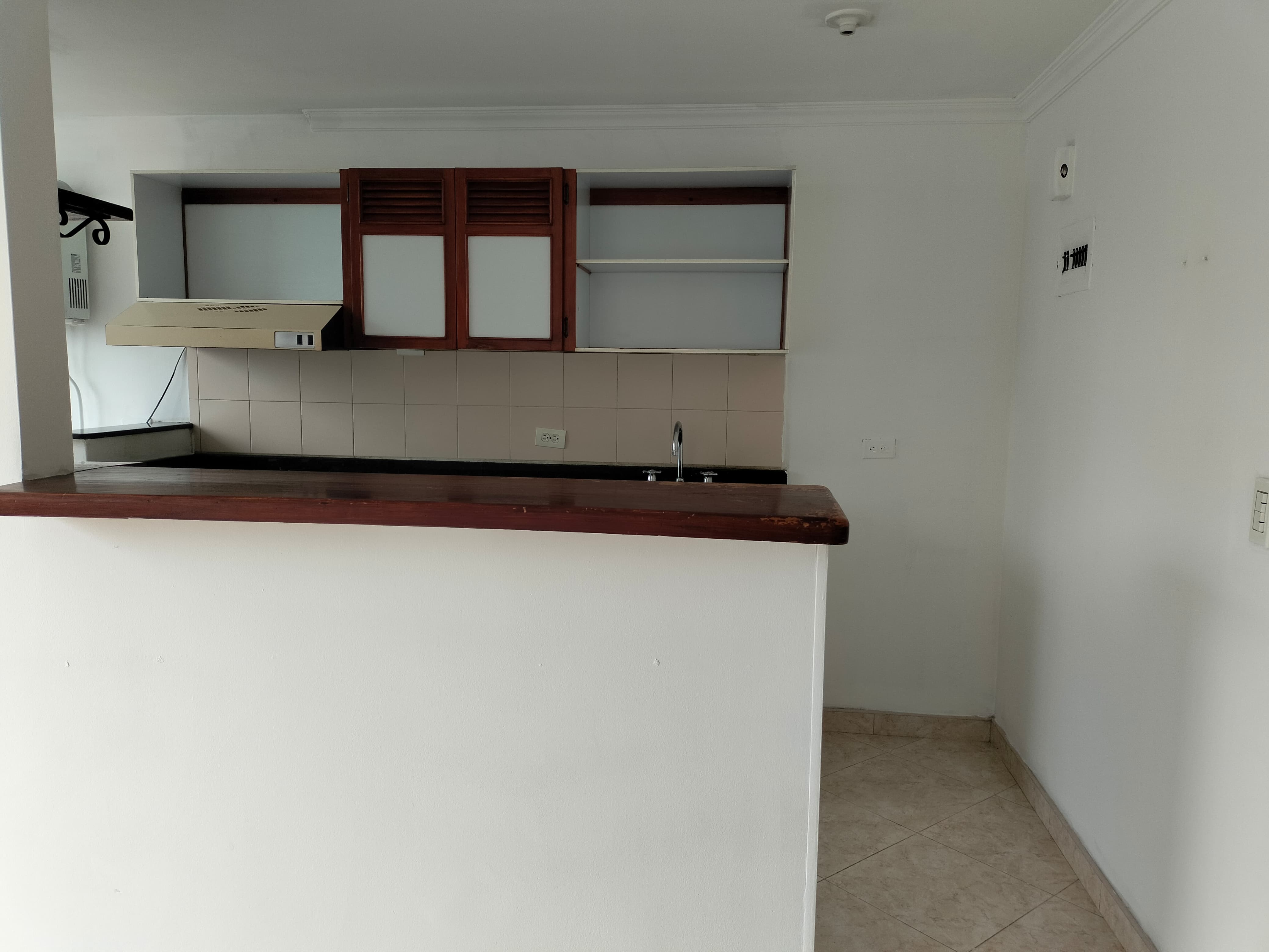 Apartamento en venta en El Poblado, Medellín · foto 4 de 14
