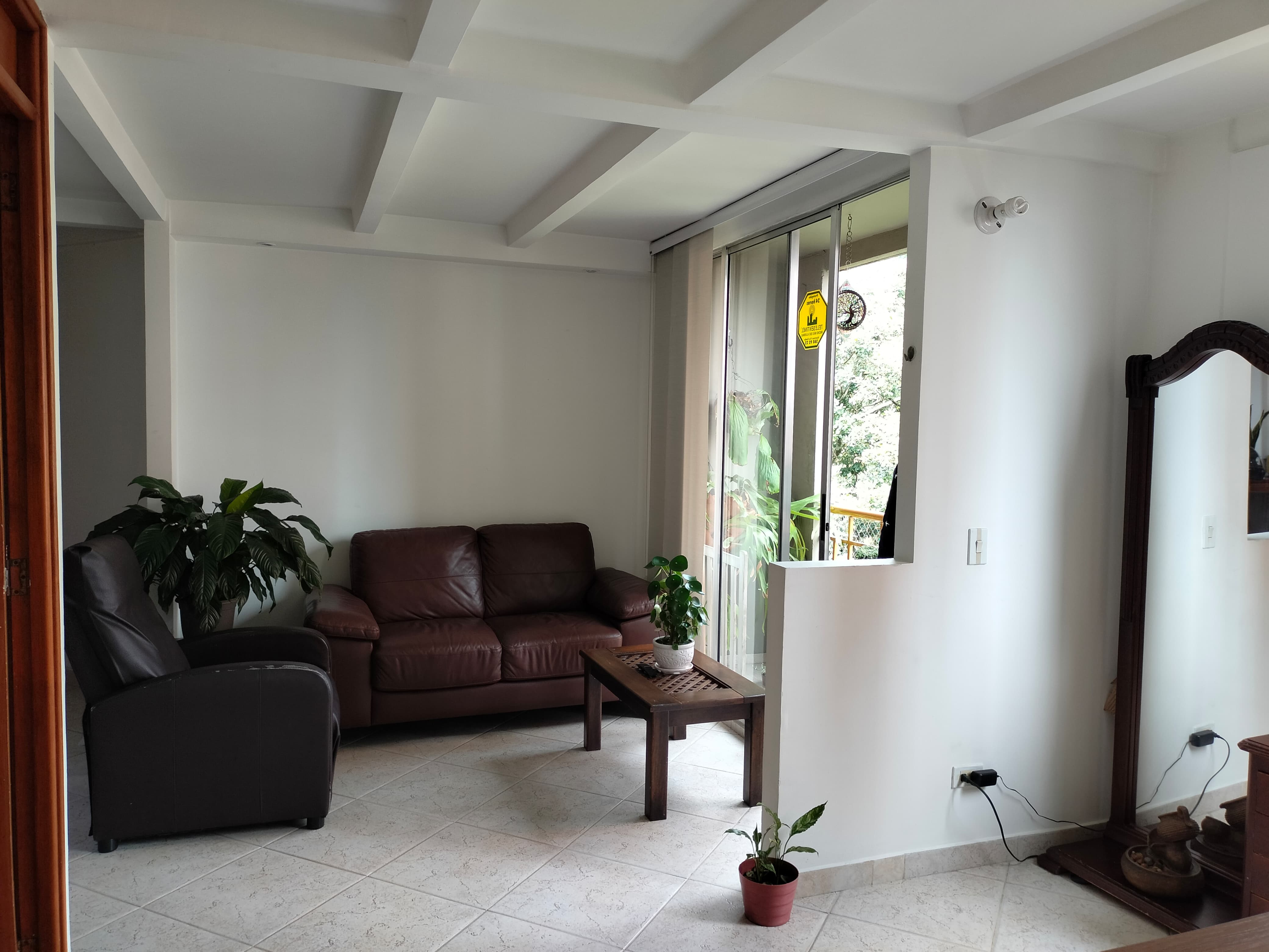 Apartamento en venta en El Poblado, Medellín · foto 3 de 12
