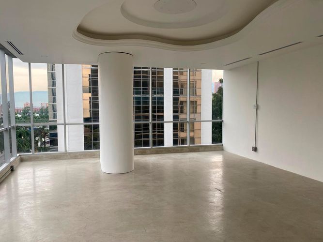 Oficina en arriendo en El Poblado, Medellín, 60 m² · foto 5 de 14