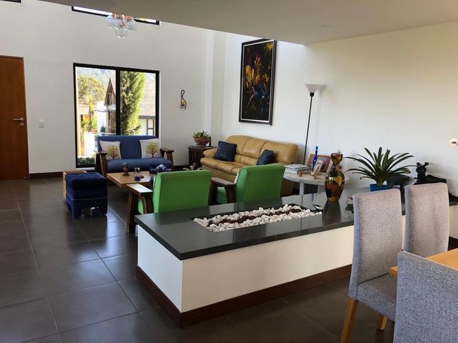 Casa de 5 alcobas en venta en Los Salados, El Retiro, 290 m² · foto 3 de 24