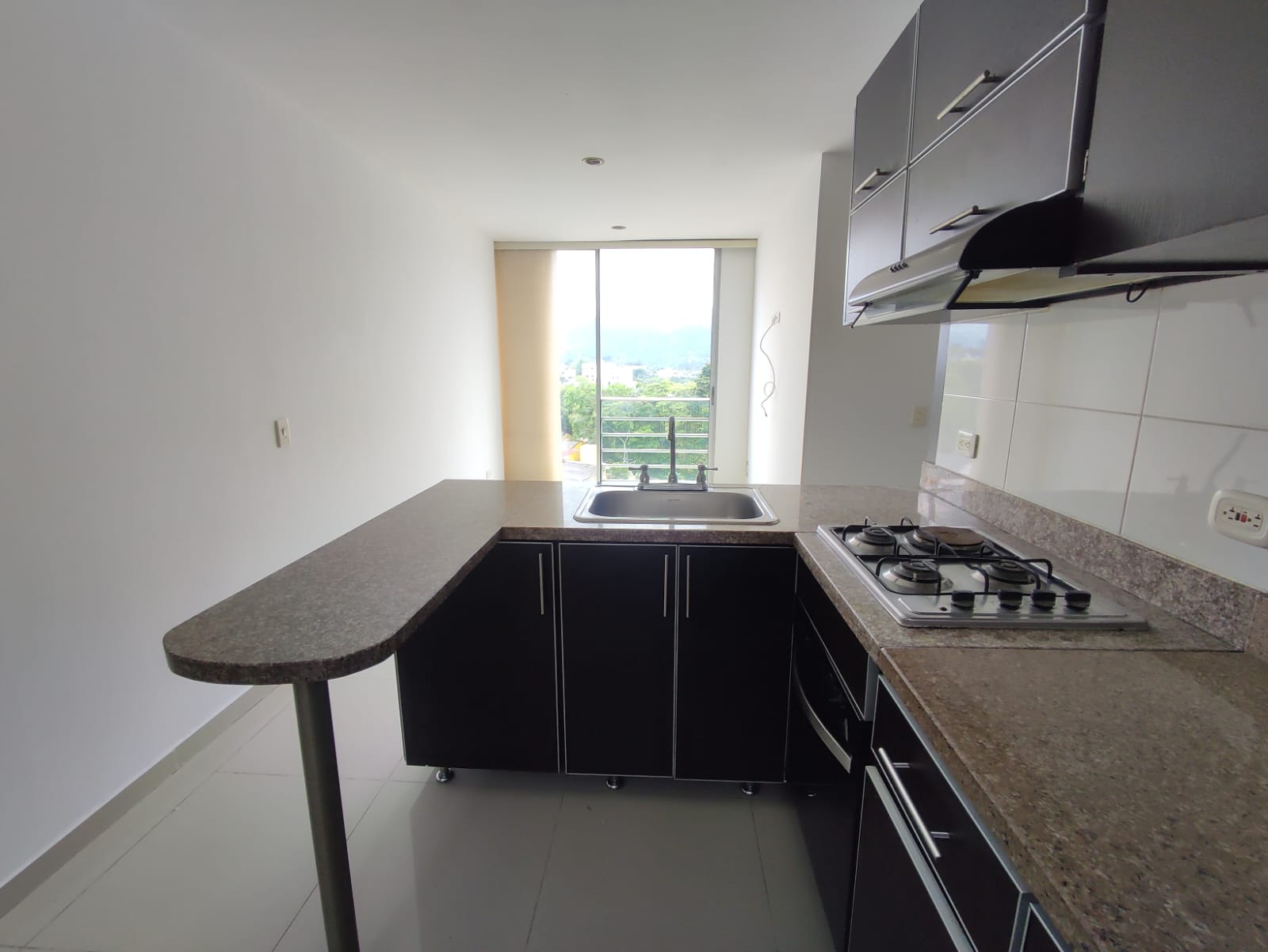Apartamento en venta en Norte De Armenia, Armenia · foto 3 de 19