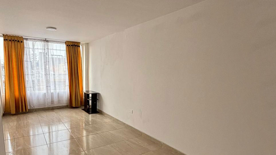 Casa en venta en Engativá, Bogotá · foto 2 de 20