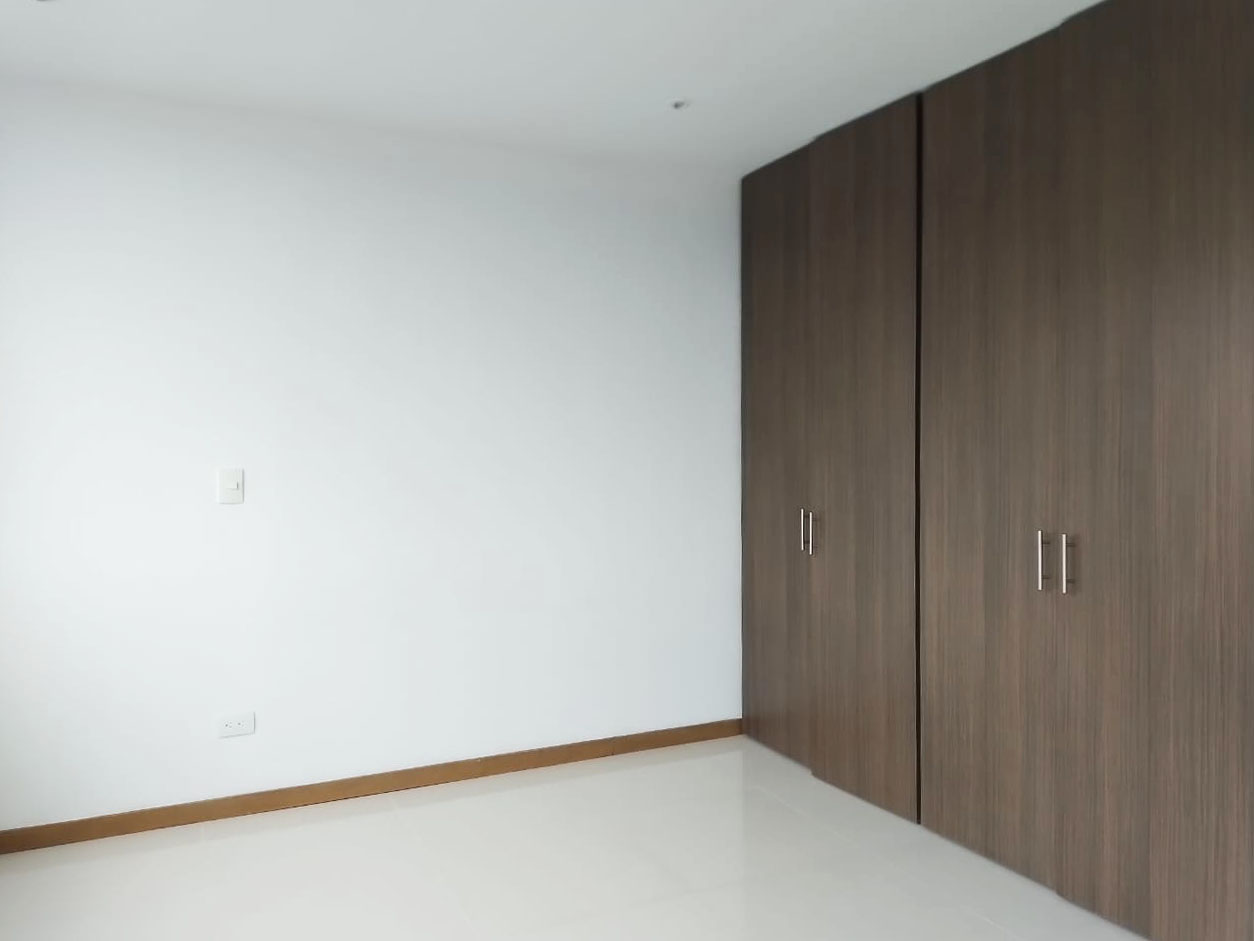 Apartamento en arriendo en El Poblado, Medellín · foto 13 de 15