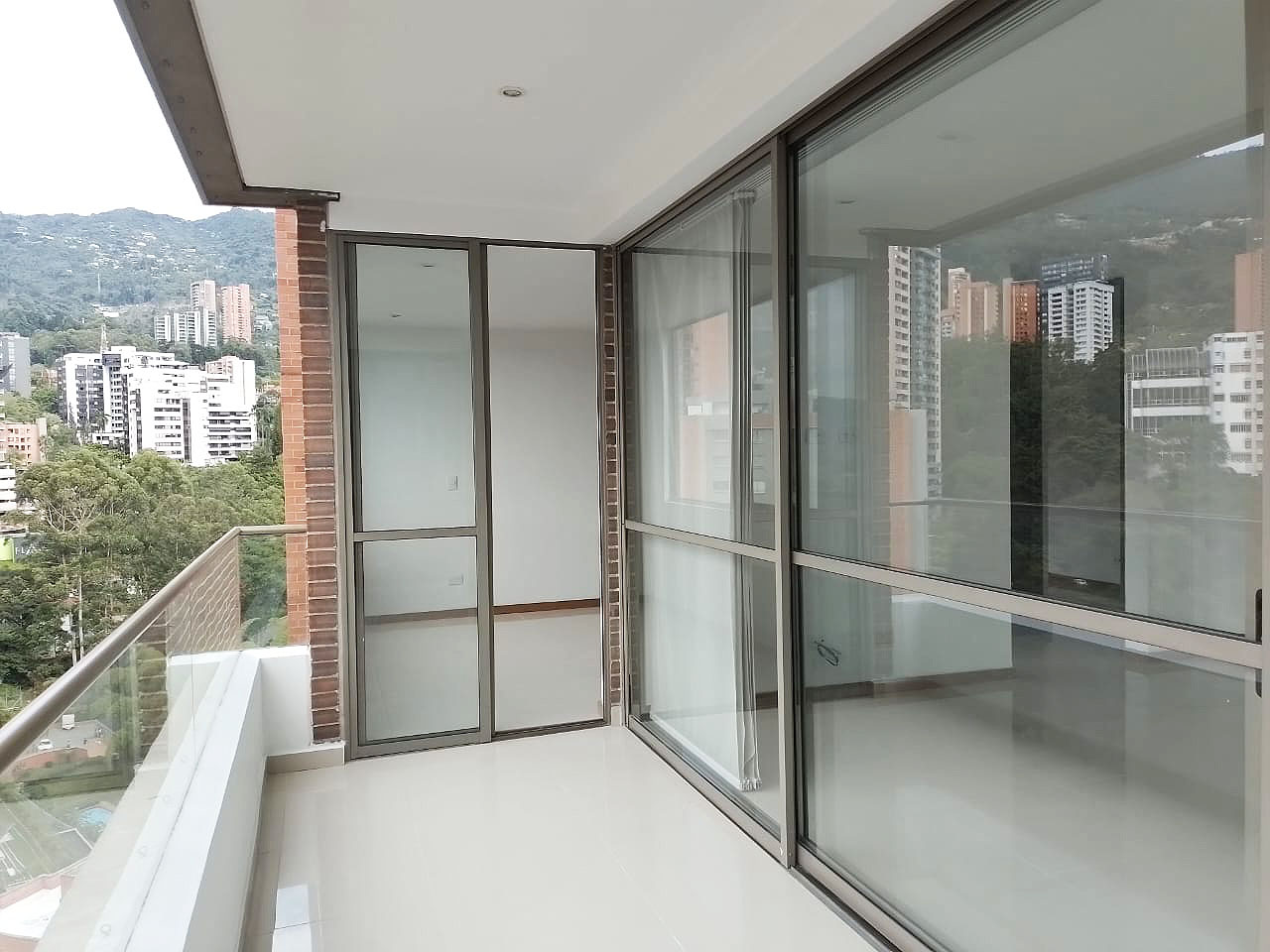 Apartamento en arriendo en El Poblado, Medellín · foto 15 de 15