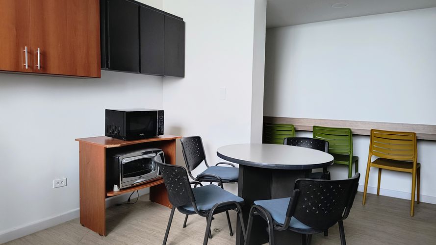 Oficina en arriendo en Mayapan Las Vegas, Cali, 55 m² · foto 3 de 9