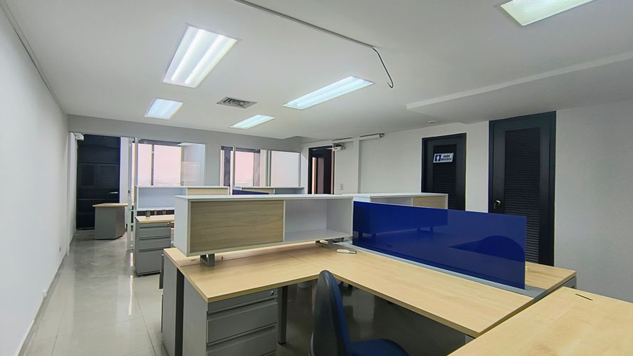 Oficina en arriendo en Mayapan Las Vegas, Cali, 55 m² · foto 6 de 9