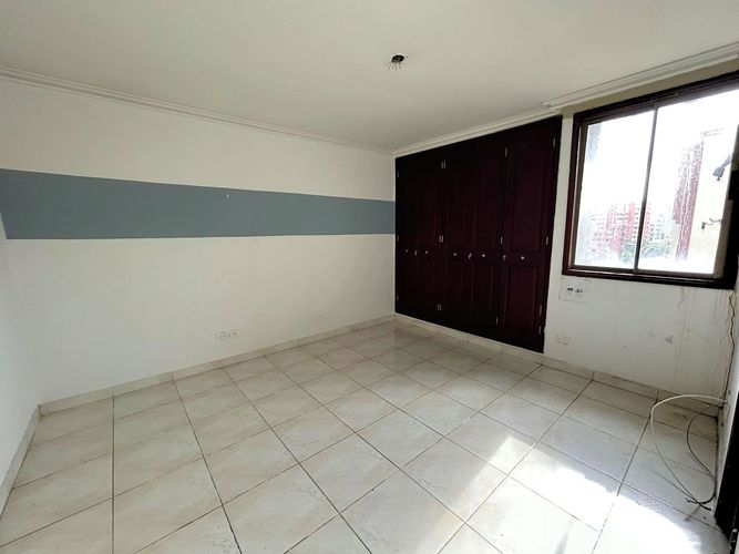 Apartamento de 3 alcobas en venta en El Castillo, Barranquilla, 238 m² · foto 14 de 24