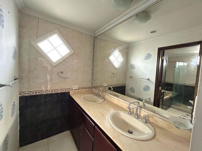 Apartamento de 3 alcobas en venta en El Castillo, Barranquilla, 238 m² · foto 20 de 24