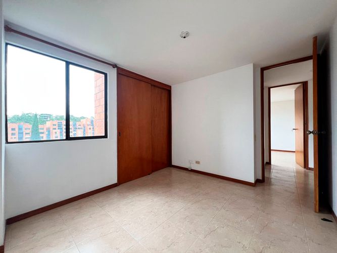 Apartamento de 3 alcobas en arriendo en El Poblado, Medellín, 115 m² · foto 15 de 19